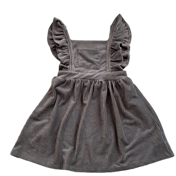 Young Heart Girls 5Yrs old dress - Picture 1 of 4